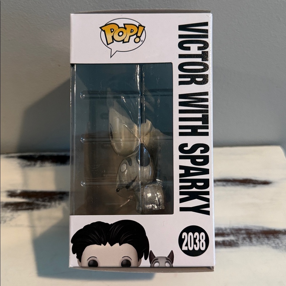 Funko Pop #2038 Victor with Sparky - frankenweenie - Picture 2 of 4